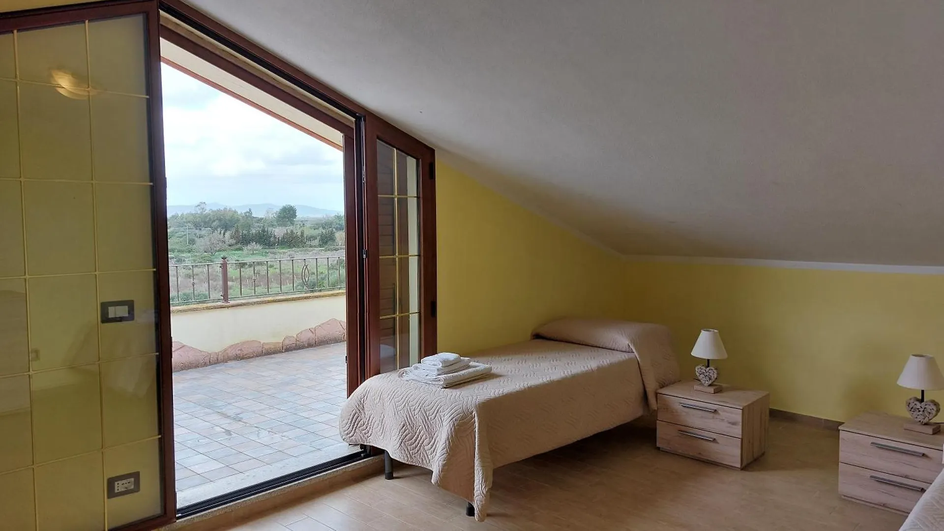 Welcomely - Villa Pala Venalza Olmedo 0*,