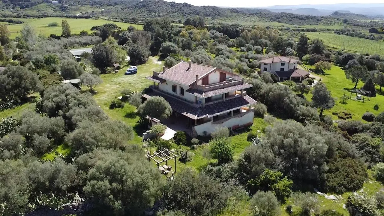 Welcomely - Villa Pala Venalza Olmedo 0*,