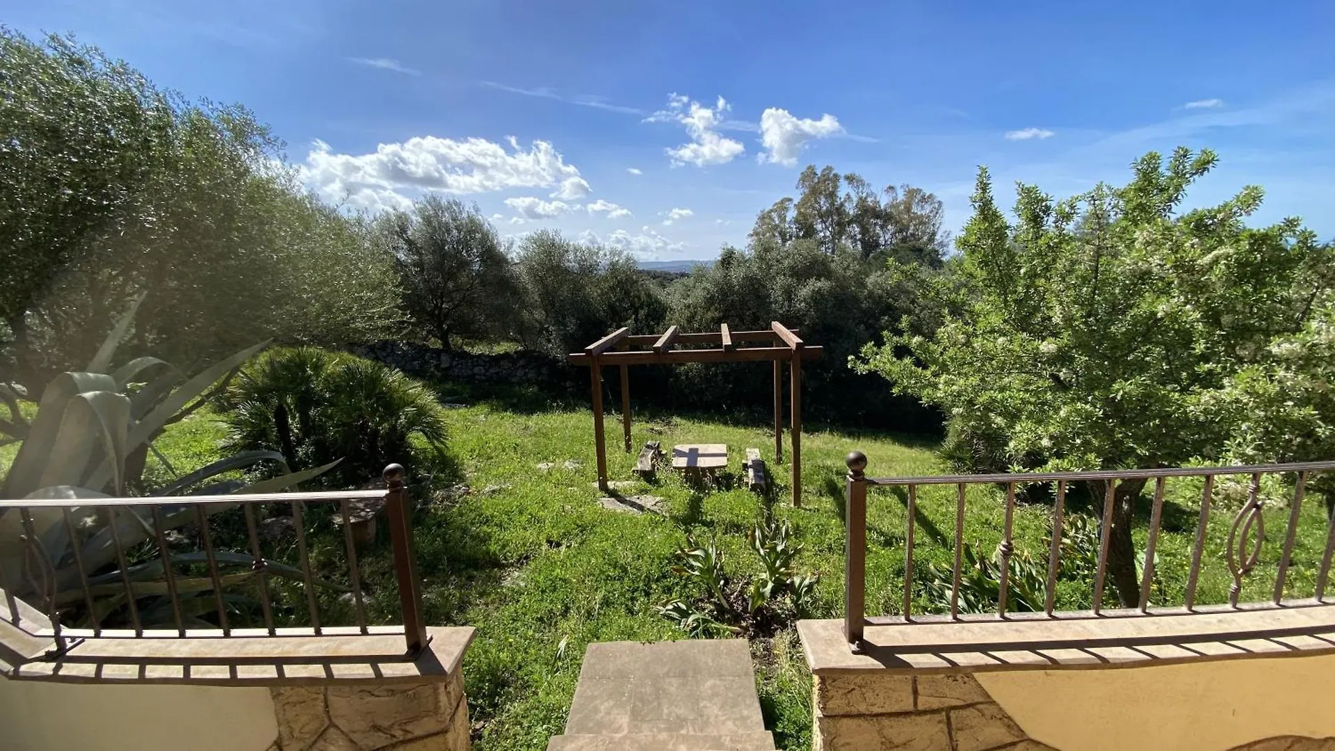 Welcomely - Villa Pala Venalza Olmedo Apartment